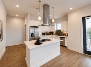 535 S Mill St #2420, Lewisville, TX 75057
