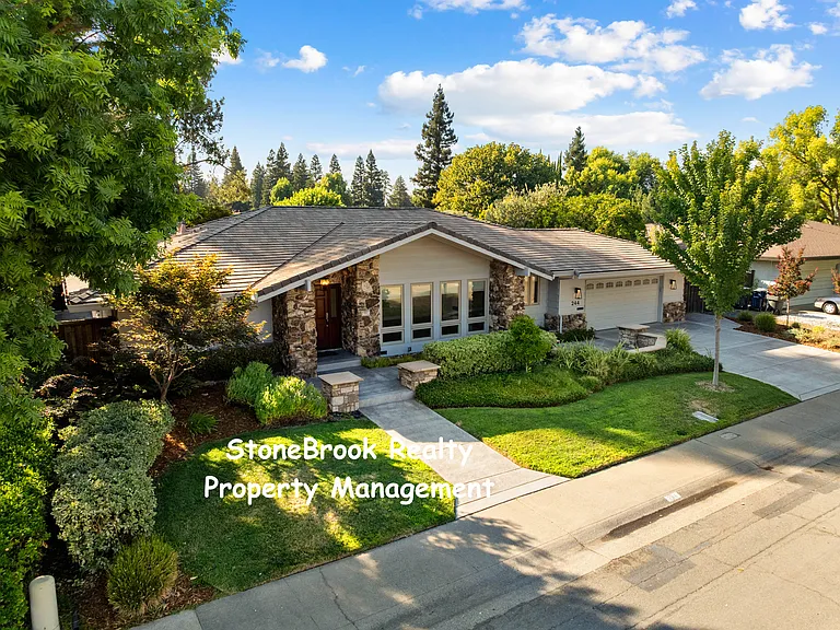 244 Breckenwood Way — Photo 59