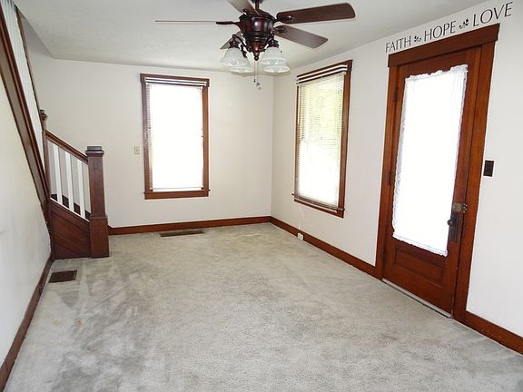 Entrance & Living Room
