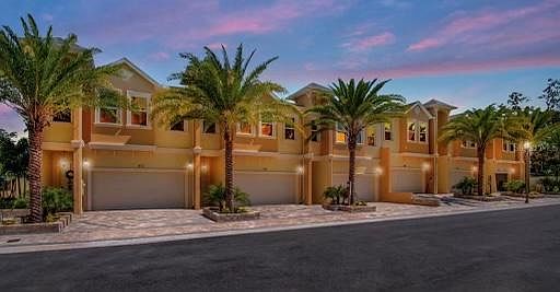 1st image of 741 Grand Cypress Ln