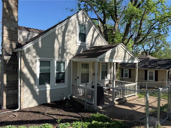 1625 S 42nd St, Kansas City, KS 66106