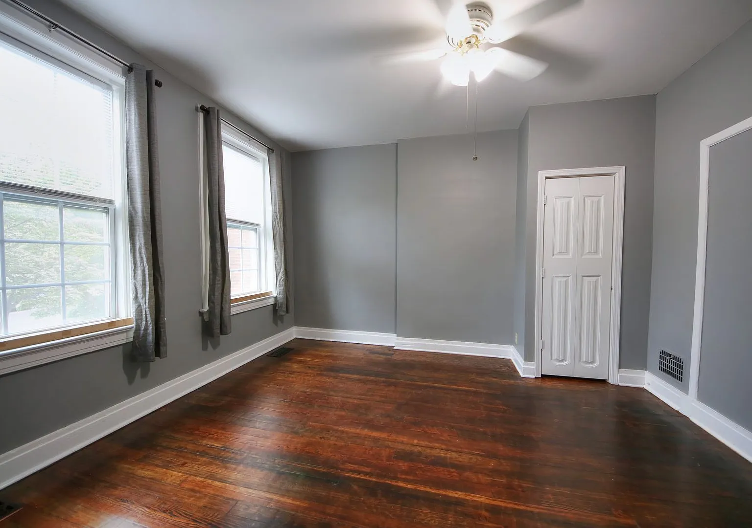 4637 Virginia Ave. — Photo 4