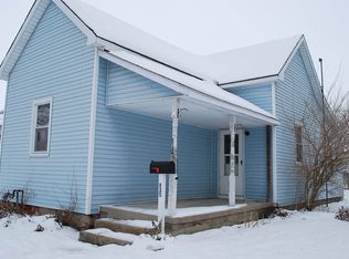 830 W 7th St, Rushville, IN
