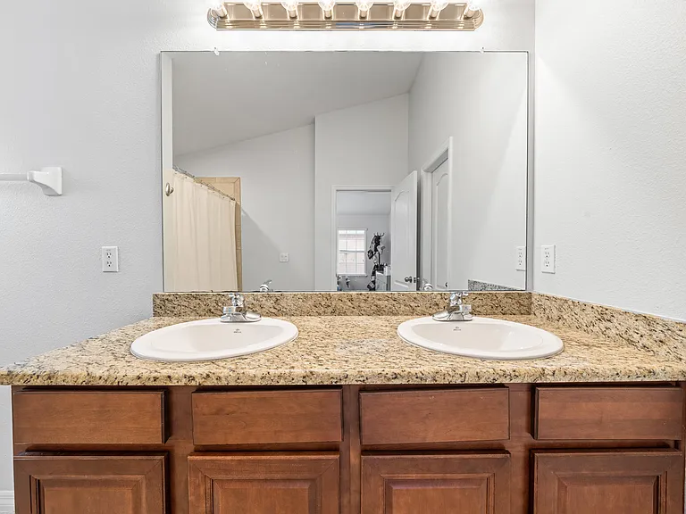 7001 Interbay Blvd #192 — Photo 17