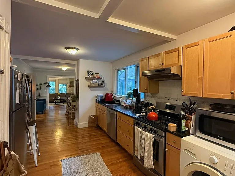 17 Milton St — Photo 14