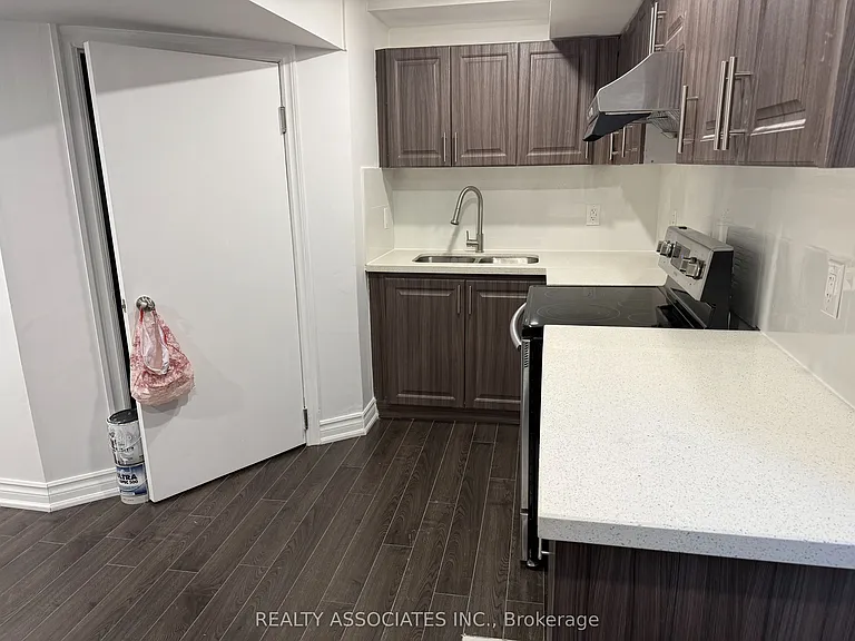 29 Bald Eagle Ave — Photo 7