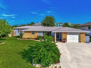 703 Portia St, Nokomis, FL 34275