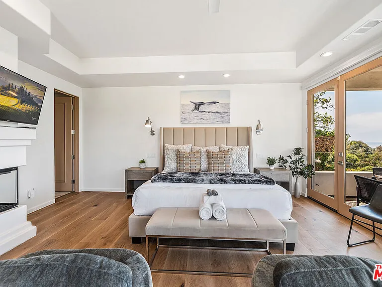 7782 Lookout Dr — Photo 42