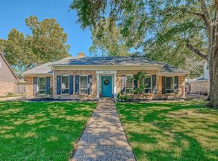 12434 Briar Forest Dr, Houston, TX 77077