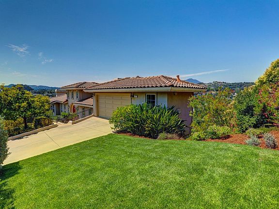 2nd image of 5 Upper Cecilia Way