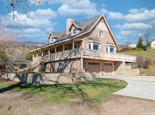 24370 Deertrail Dr, Tehachapi, CA 93561