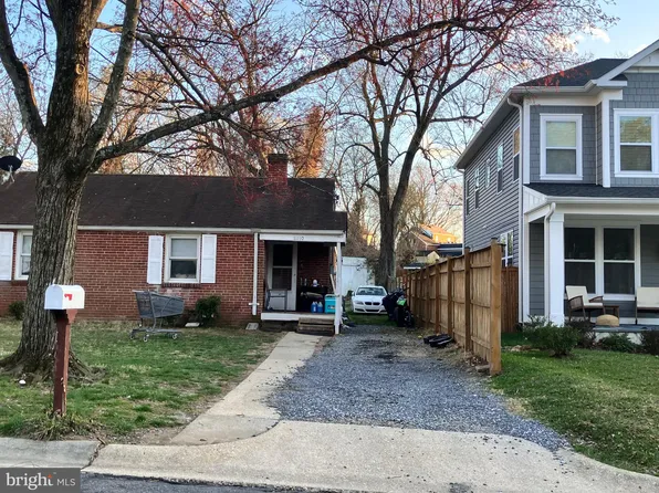 11110 Valley View Ave, Kensington, MD 20895