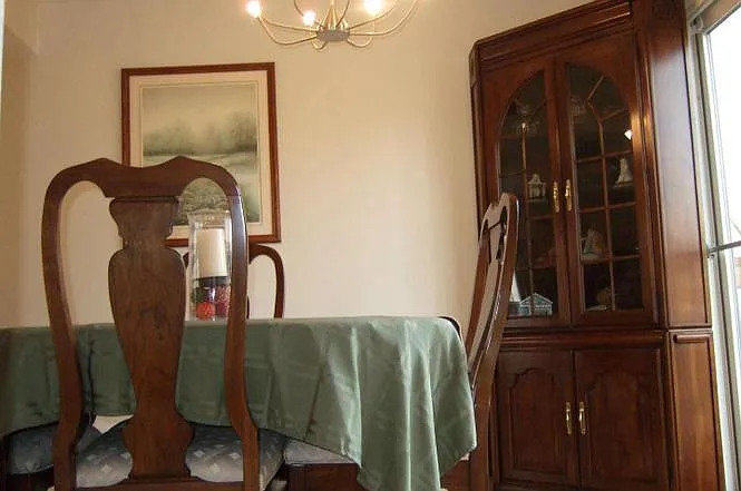 2 bed, 1347 sqft, $2,400 — Photo 3