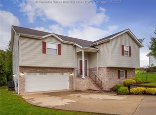 142 Fountain Way, Scott Depot, WV 25560