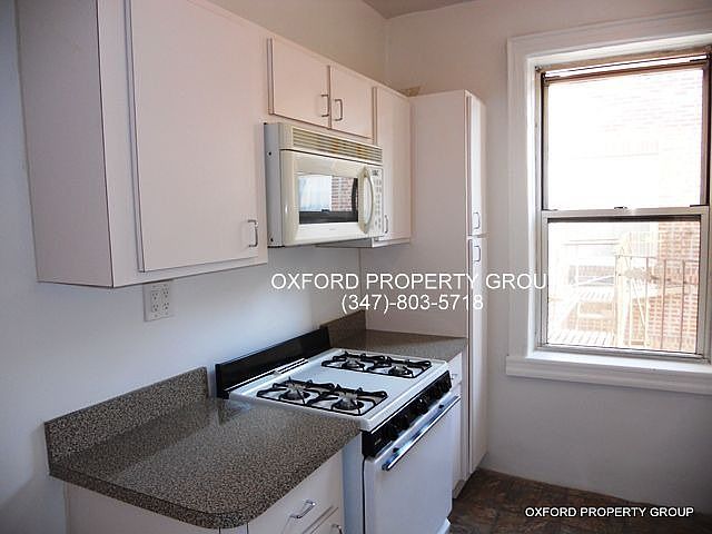 2nd image of 2630 Kingsbridge Ter APT 4F