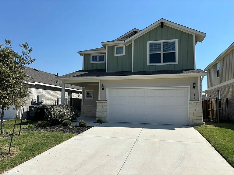 108 Bennington Dr — Photo 1