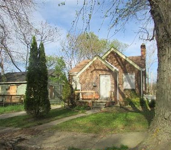 1st image of 16810 Woodbine St