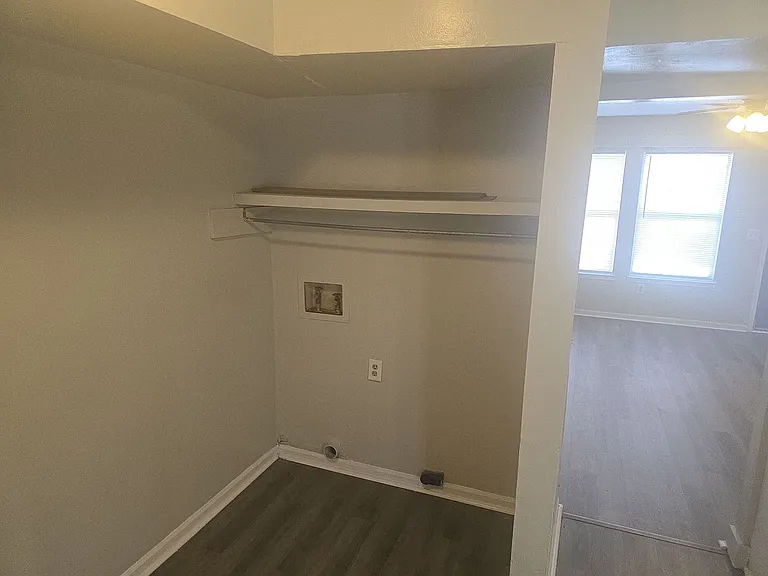 3618B Medical Dr — Photo 8