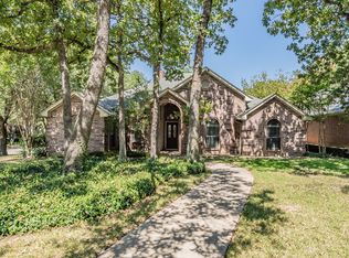 3407 Forestshire Ct, Arlington, TX 76001