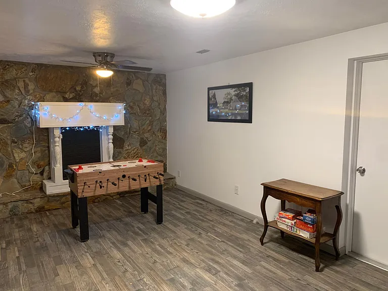 934 S Val Dr — Photo 18