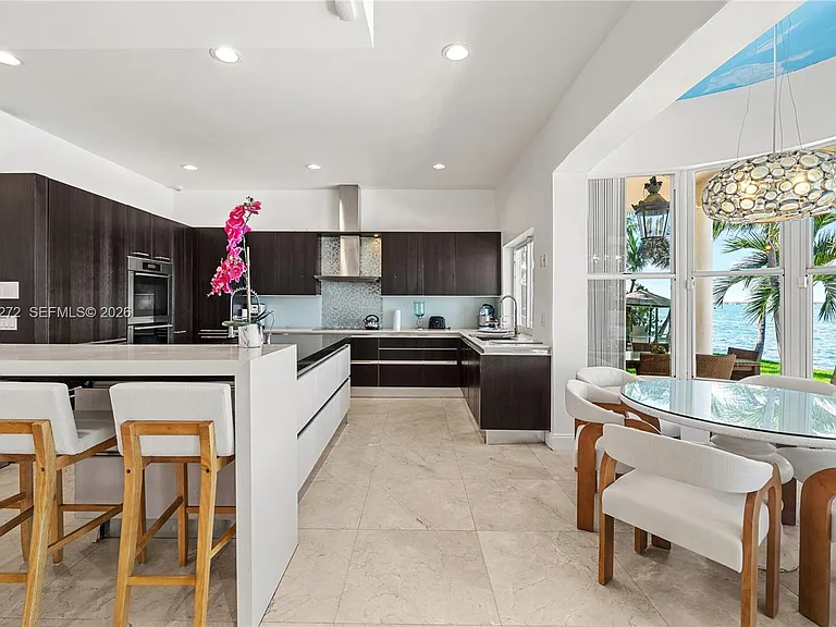 1575 Stillwater Dr — Photo 37