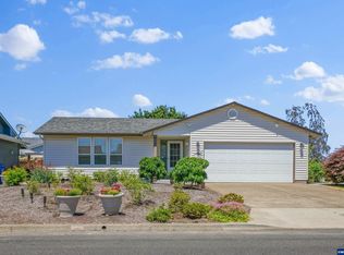 1303 Vanderbeck Ln, Woodburn, OR