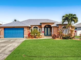 2301 SW Salmon Rd, Port Saint Lucie, FL 34953