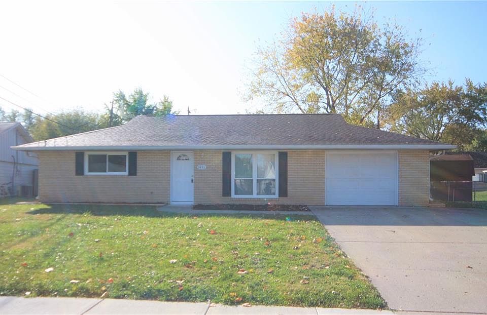 1st image of 1011 E Kirkwood Dr