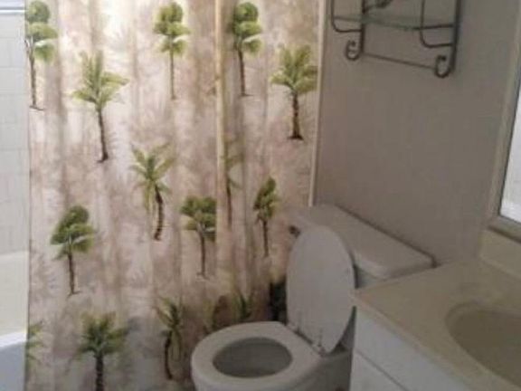 4th image of 5509 Fountain Lake Cir APT C102