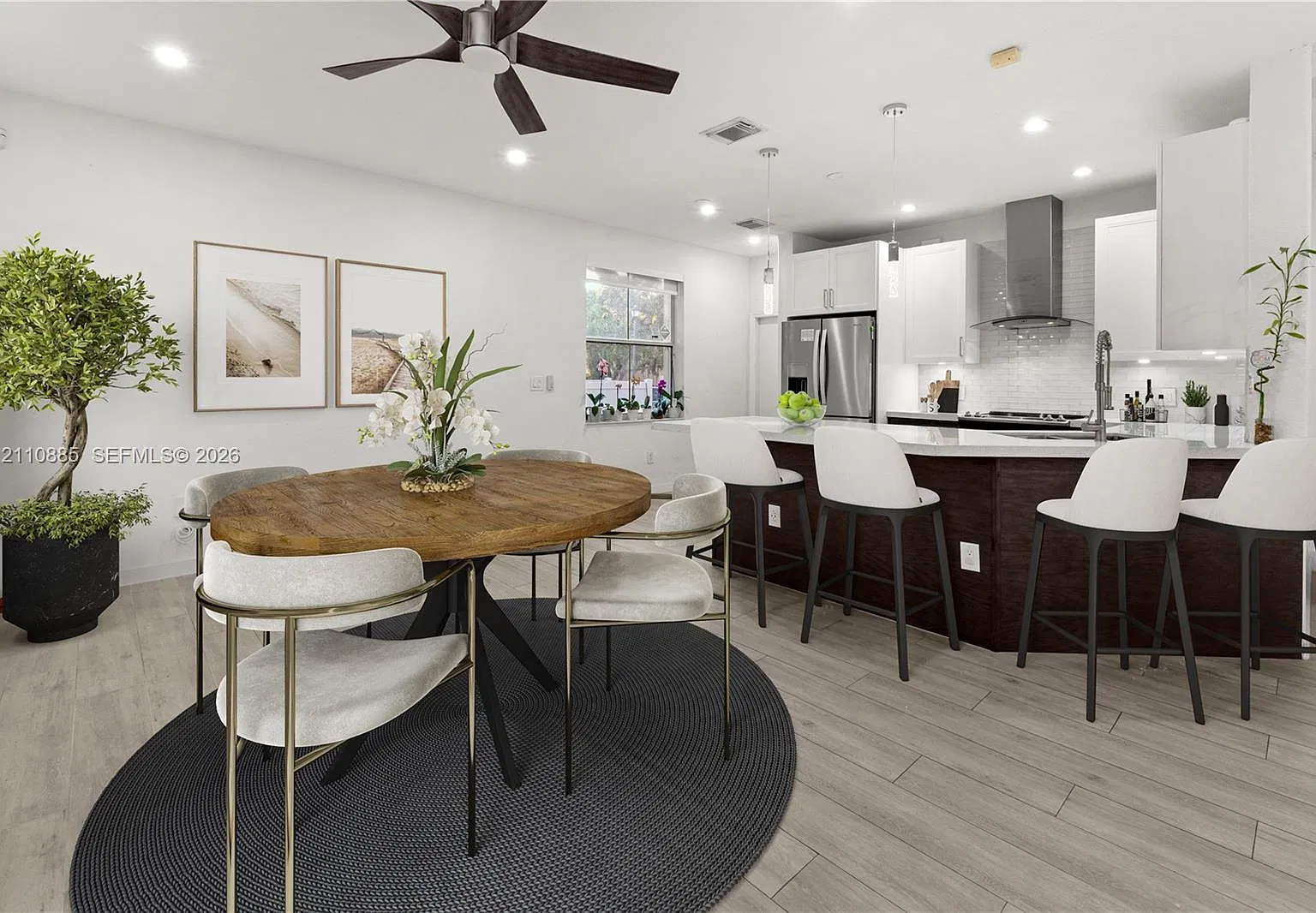 4 bed, 2.5 bath, 1869 sqft, $4,000 — Photo 3