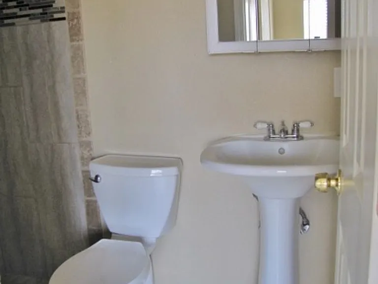 823 Plaza Encanto — Photo 22