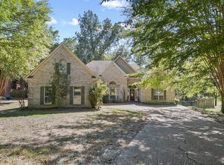 145 Woodland Hills Blvd, Madison, MS 39110