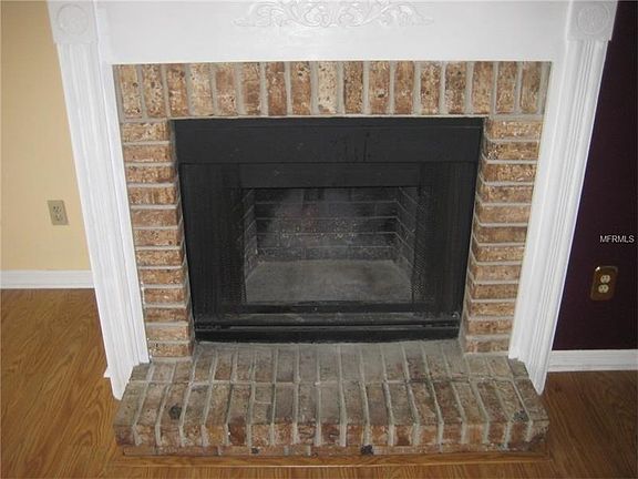 3rd image of 939 Framlingham 207 Ct