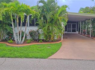 11 Dron Ct, Fort Myers, FL 33912
