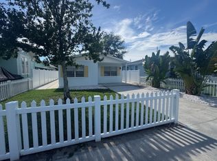 3042 Highland St N, Saint Petersburg, FL 33704