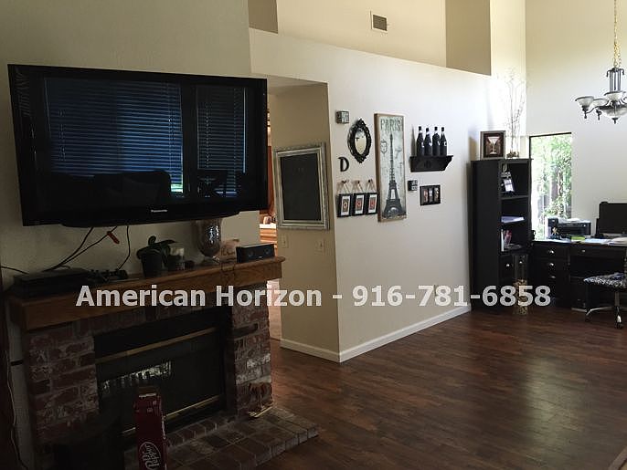 2nd image of 1393 Greenborough Dr