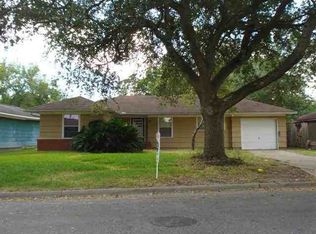 3901 Lexington Ave, Port Arthur, TX 77642