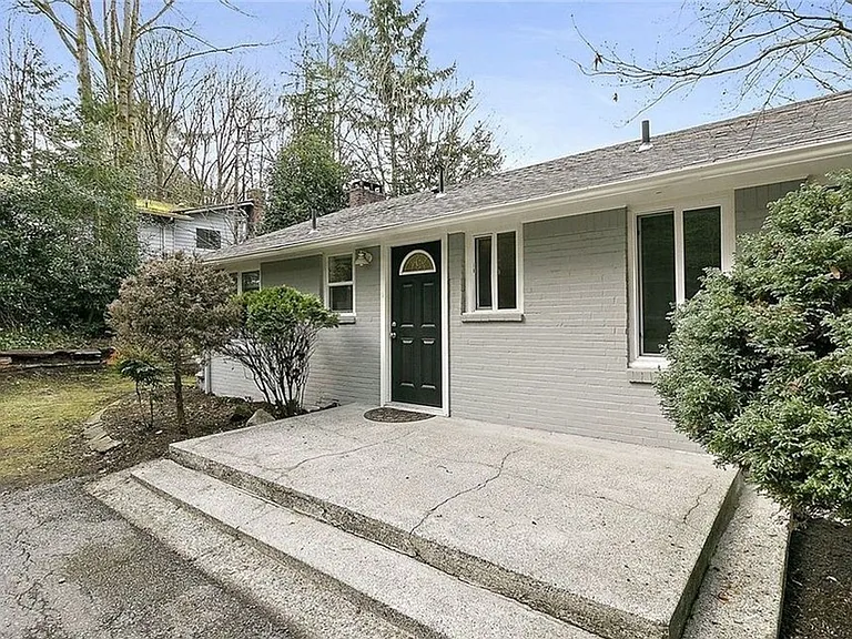 17305 Dayton Ave N — Photo 1