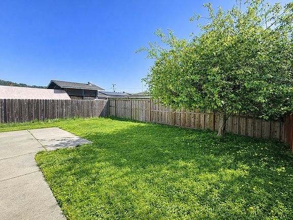 5th image of 5122 Potrero Ave