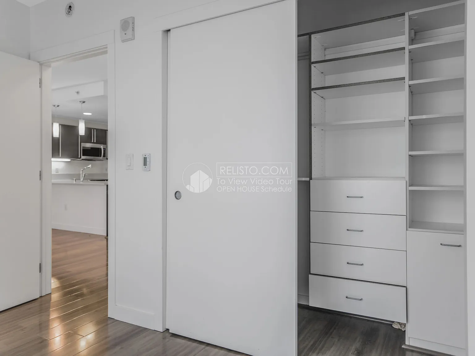 1 bed, 1.0 bath, 765 sqft, $3,600 — Photo 4
