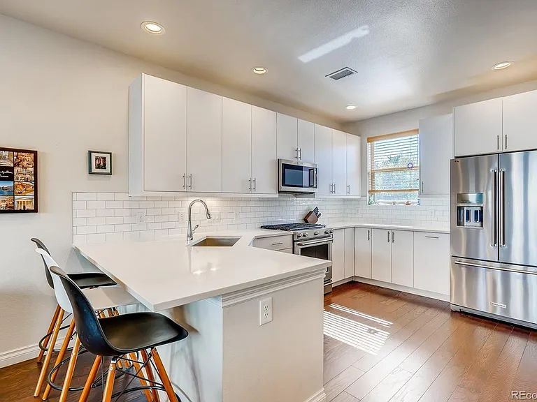 2141 E 18th Ave — Photo 2