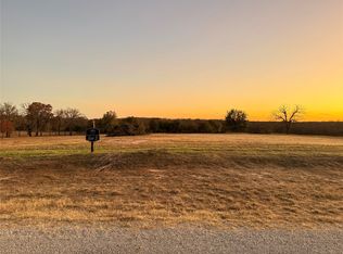 107 Rona Ln, Weatherford, TX 76088