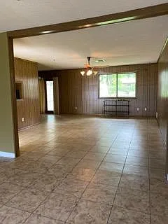 3 bed, 1800 sqft, $1,550 — Photo 4