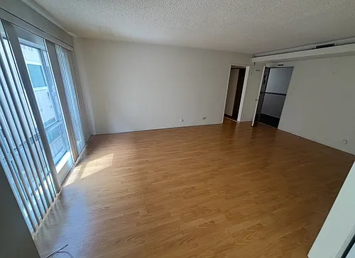 1210 N Flores St #15 Photo 1