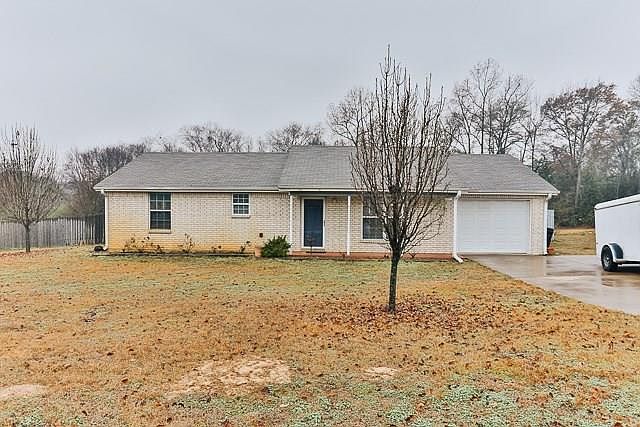 1st image of 12521 Darrin Blvd