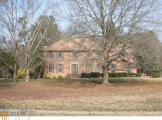 115 Cavalier Ct, Fayetteville, GA 30215