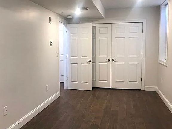 2nd image of 37 Walnut Pl APT 2