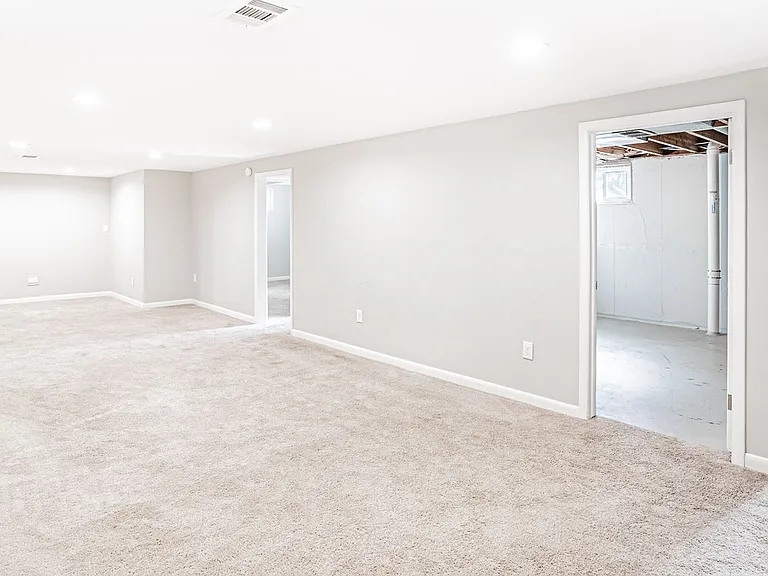 7002 Quay St — Photo 18