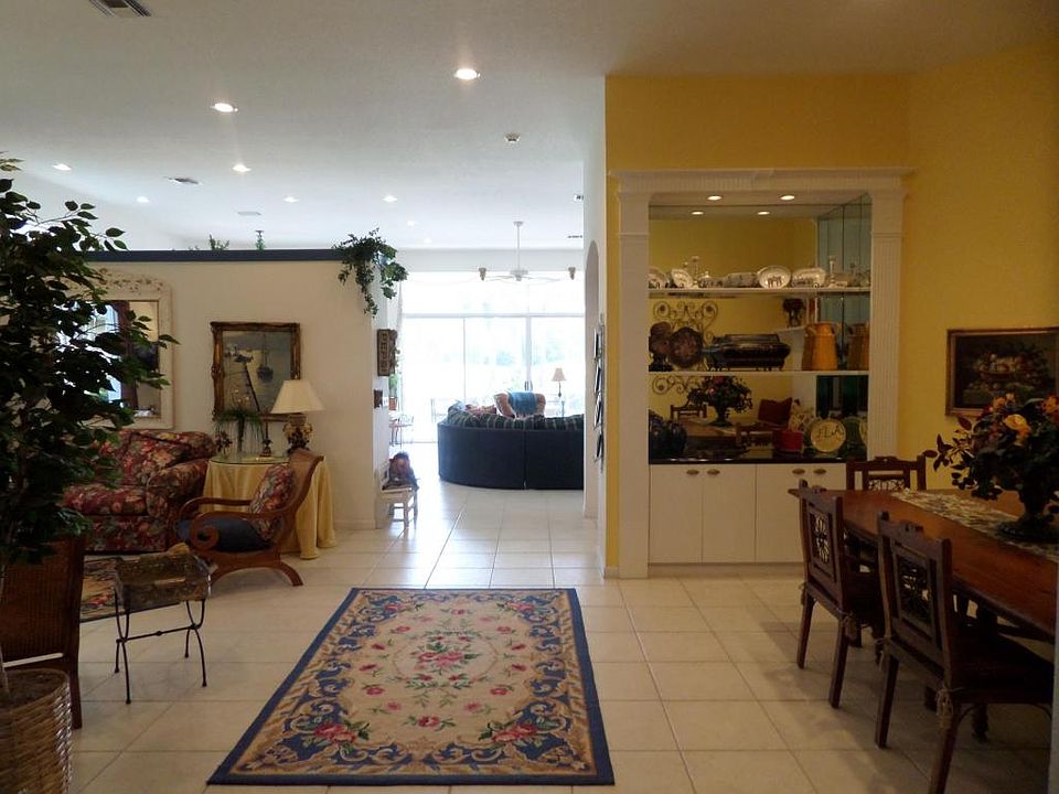 1st image of 10499 Laurel Estates Ln