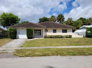 1085 SW 12th St, Boca Raton, FL 33486